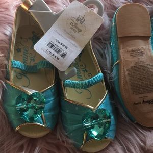 Baby girls Disney shoes size 18-24